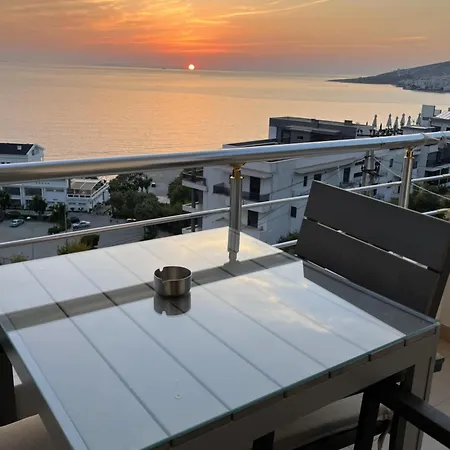 Bluemoon * Sarandë