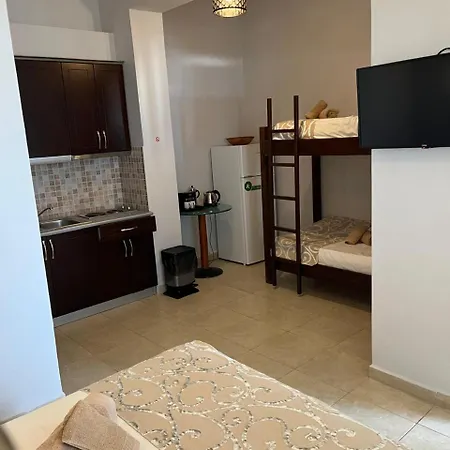 Bluemoon Apartment *